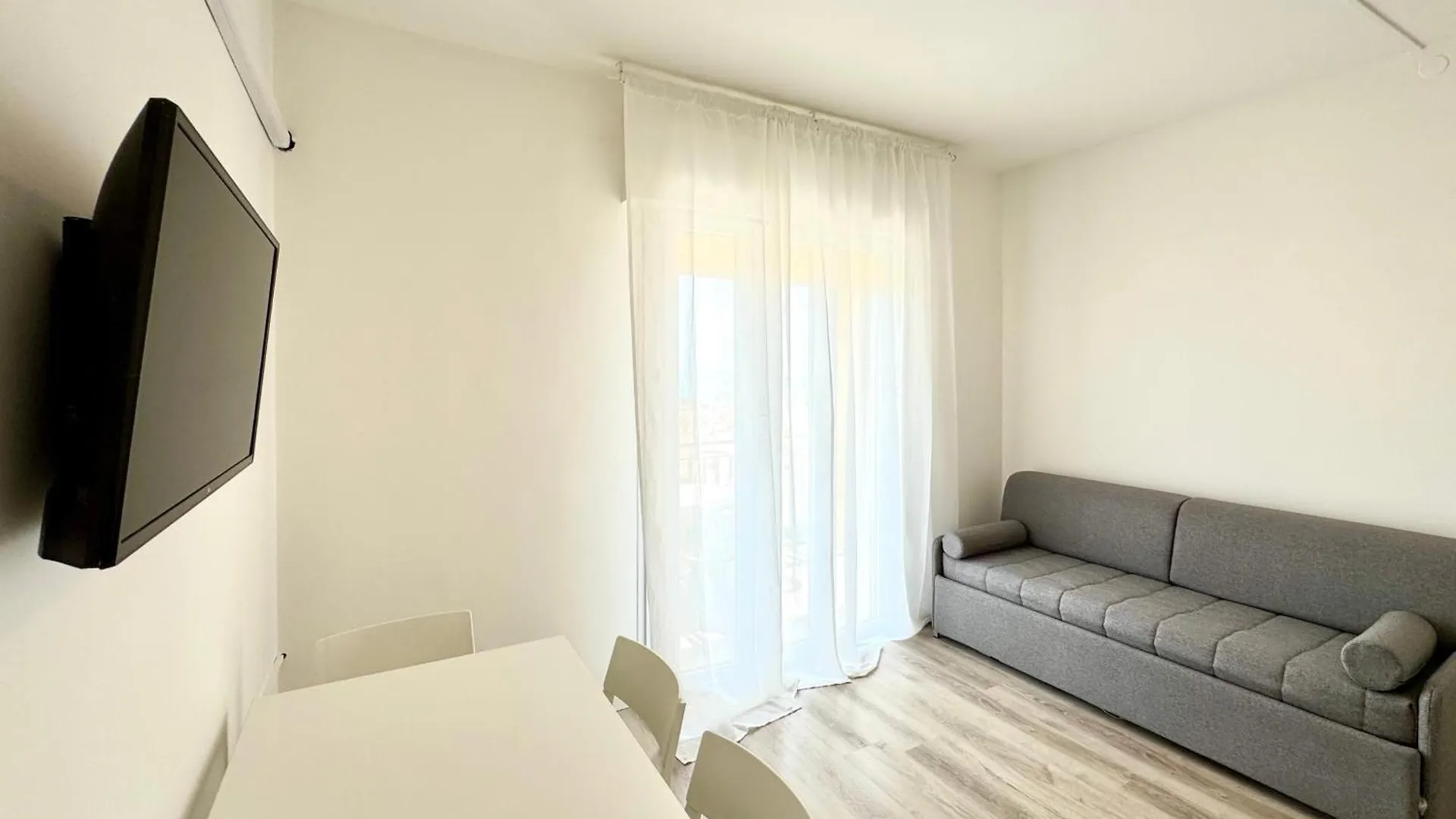 Villa Fronte Mare-Carraro Immobiliare Jesolo - Family Apartments Olaszország