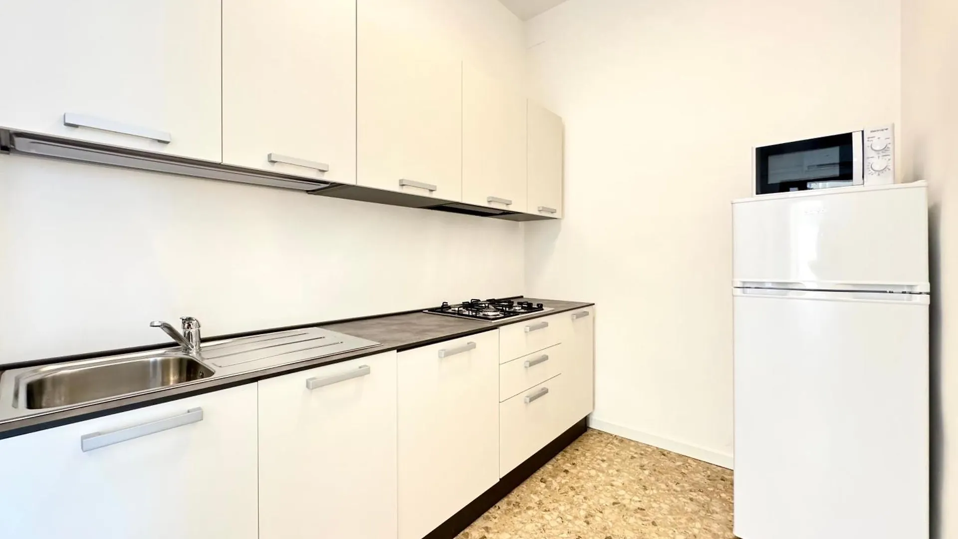 Villa Fronte Mare-Carraro Immobiliare Jesolo - Family Apartments